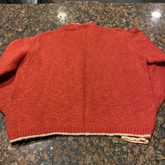 L.L. Bean women’s 100% cotton sweater - Picture 5 of 5